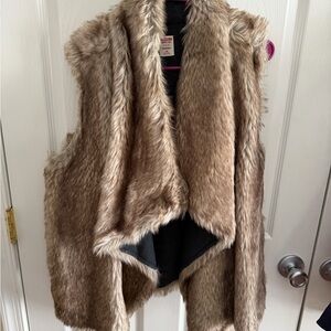Mossimo Supply Co. Faux Fur Vest in Tan